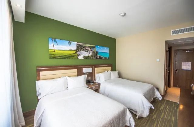 Hotel Hampton Santo Domingo Room standard 2 larges beds
